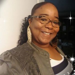 Meet your Posher, Simone